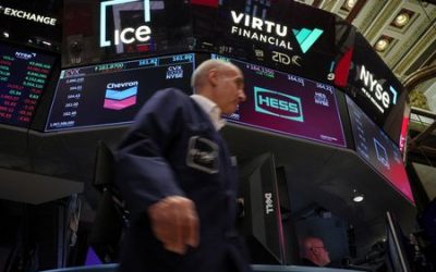Stocks struggle as soft earnings compound interest rate headache