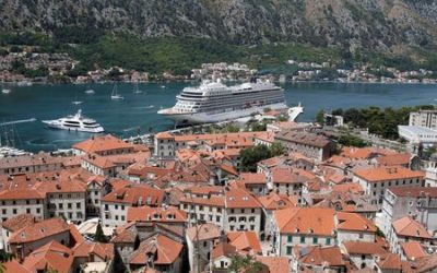 Norwegian Cruise cuts 2023 profit target on higher costs, Israel war