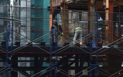 Slowing US labor cost gains brighten inflation picture