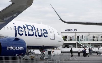 JetBlue shares soar after Icahn takes 10% stake in airline